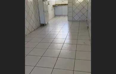 Imagem: A casa possui 2 Dormitórios, 1 Banheiro e 67m² de Área e