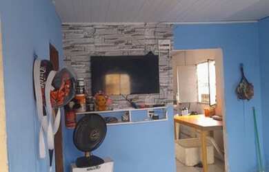 Imagem: A casa possui 2 Dormitórios, 1 Banheiro, 200m² de Área e