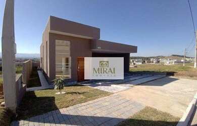 Imagem: A casa em condomínio possui 3 Dormitórios, 2 Banheiros, 4