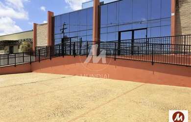 Imagem: O depósito possui 5 Vagas na garagem, 800m² de Área e Imóvel