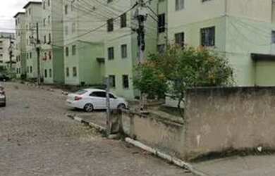 Imagem: O apartamento possui 2 Dormitórios, 1 Banheiro, 5 Vagas na