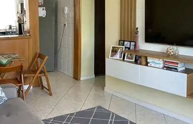 Imagem: O apartamento possui 2 Dormitórios, 2 Banheiros, 2 Vagas na