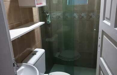 Imagem: A casa possui 1 Dormitório, 1 Banheiro, 35m² de Área e está