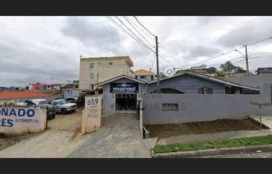 Imagem: A casa possui 2 Dormitórios, 2 Banheiros, 4 Vagas na garagem