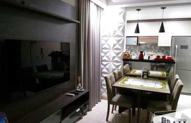 Imagem: O apartamento possui 2 Dormitórios, 1 Banheiro, 1 Vaga na garagem