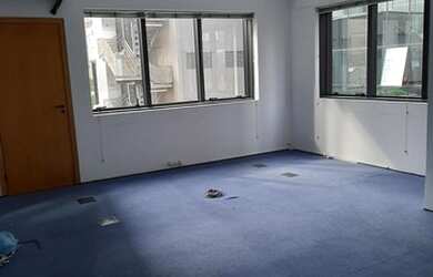 Imagem: O depósito possui 1 Vaga na garagem, 41m² de Área e está