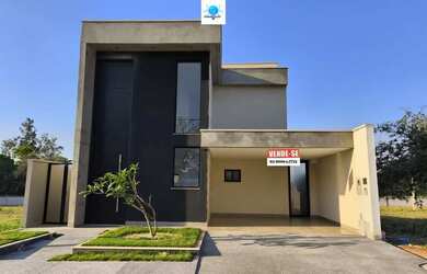 Imagem: A casa possui 3 Dormitórios, 4 Banheiros, 167m² de Área e