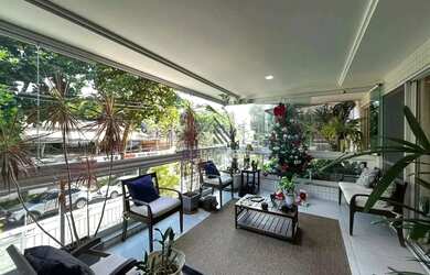 Imagem: O apartamento possui 3 Dormitórios, 4 Banheiros, 1 Vaga na