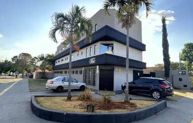 Imagem: O depósito possui 749m² de Área, Imóvel novo e está localizado