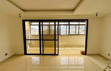 Imagem: O apartamento na cobertura possui 4 Dormitórios, 4 Banheiros