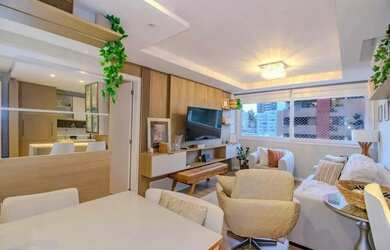 Imagem 2: Apartamento de 2 dormitórios, 1 suite, 74m² privativos, 2 vagas, bairro...