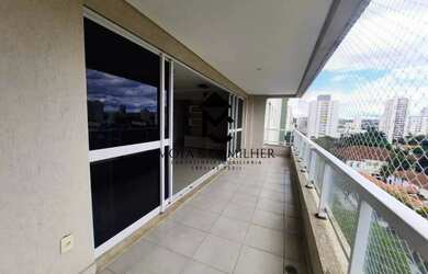 Imagem: O apartamento possui 3 Dormitórios, 3 Banheiros, 130m² de