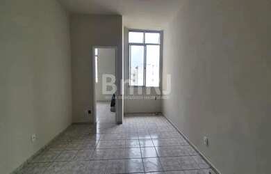 Imagem: O apartamento possui 2 Dormitórios, 1 Banheiro e 40m² de Área