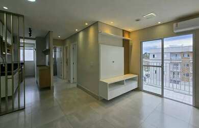 Imagem: O apartamento possui 2 Dormitórios, 1 Banheiro, 2 Vagas na