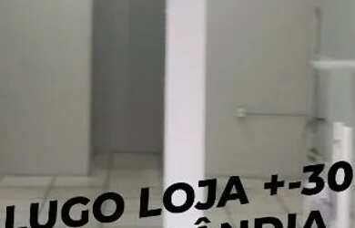 Imagem: O depósito possui 1 Vaga na garagem, 30m² de Área e está