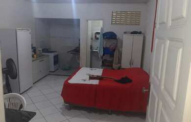 Imagem: A kitnet possui 1 Dormitório, 1 Banheiro e Imóvel mobiliado