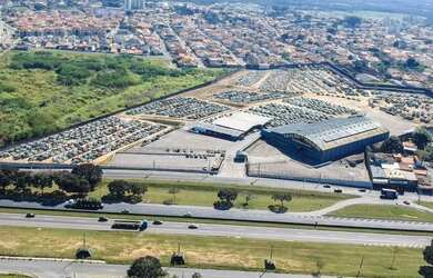 Imagem: O depósito possui 6000m² de Área e está localizado em Vila