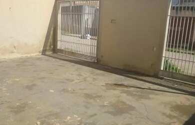 Imagem 3: Alugo casa em Novo Gama. 250m² de Área, 3 Vagas na garageme3 Dormitórios