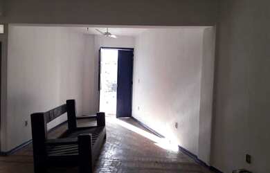 Imagem: O apartamento possui 2 Dormitórios, 1 Banheiro, 110m² de Área