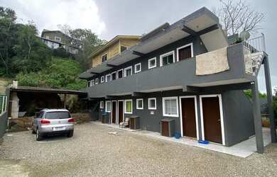 Imagem: A kitnet possui 1 Dormitório, 1 Banheiro, 5 Vagas na garagem