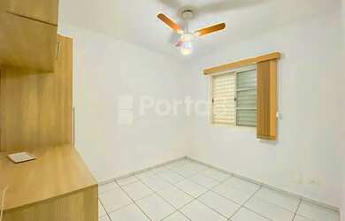 Imagem 13: Condomínio Maria Stella Imóvel espaçoso, com 5 quartos e área de lazer...