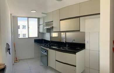 Imagem: O apartamento possui 2 Dormitórios, 1 Banheiro, 1 Vaga na garagem