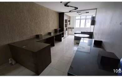 Imagem: O depósito à venda possui 1 Vaga na garagem e 35m² de Área