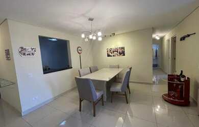 Imagem: O apartamento possui 3 Dormitórios, 2 Banheiros, 1 Vaga na