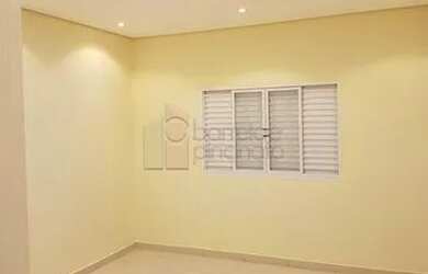 Imagem 4: Casa Sobrado em Jundiaí. Varanda, 99m² de Área, 1 Vaga na garageme2...