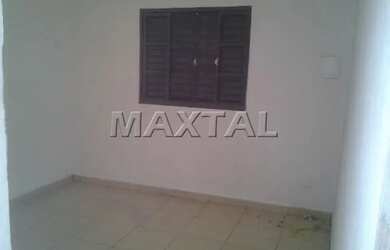 Imagem: A casa possui 1 Dormitório, 1 Banheiro e 30m² de Área e está