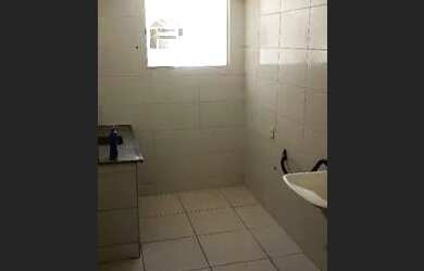 Imagem: A casa possui 2 Dormitórios, 2 Banheiros, 5 Vagas na garagem