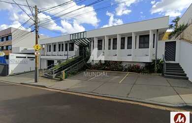 Imagem: O depósito possui 1 Vaga na garagem, 120m² de Área e está