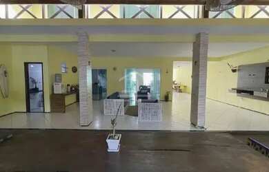 Imagem: O apartamento possui 4 Dormitórios, 5 Banheiros, 3 Vagas na