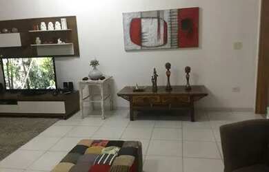 Imagem 11: Casa a venda localizada no condomínio Country Club em Arujá-SP