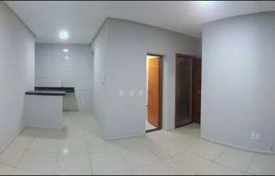 Imagem: A casa possui 2 Dormitórios, 1 Banheiro, 1 Vaga na garagem