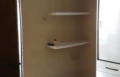 Imagem: A casa possui 2 Dormitórios, 3 Banheiros, 4 Vagas na garagem