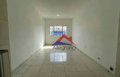 Imagem: O studio possui 1 Dormitório, 1 Banheiro, 40m² de Área e