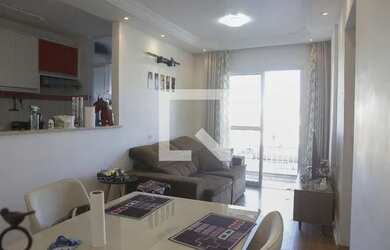 Imagem: O apartamento possui 2 Dormitórios, 1 Banheiro, 1 Vaga na garagem