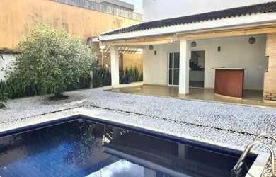 Imagem: A casa em condomínio possui 3 Dormitórios, 4 Banheiros, 4