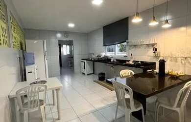 Imagem 9: Casa Para Alugar no Condomínio Aguas Camaçari, a 300mts do Mar na Praia...