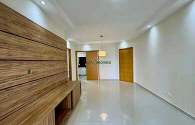 Imagem: O apartamento possui 4 Dormitórios, 4 Banheiros, 2 Vagas na