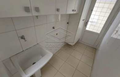 Imagem 9: Casa Residência em Jaú. Varanda, Área de serviço, 12m² de Áreae3...