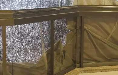 Imagem: O apartamento possui 3 Dormitórios, 3 Banheiros, 2 Vagas na