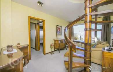 Imagem: O apartamento possui 2 Dormitórios, 3 Banheiros, 152m² de