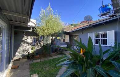 Imagem: A casa possui 2 Dormitórios, 2 Banheiros e 80m² de Área e