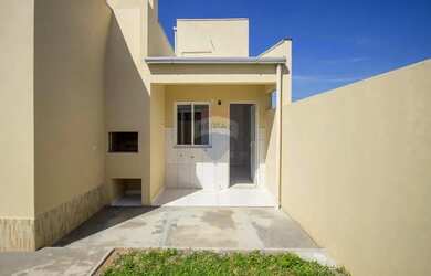 Imagem 15: Casa de Condomínio Charmosa em Santa Maria!