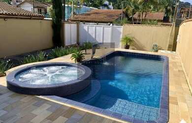 Imagem 3: Casa de Alto Padrão em Toninhas Ubatuba-SP 4 Quartos, 4 Suítes, 3 Salas,...