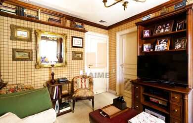 Imagem 12: Apartamento alto padrão, 4 dormitórios sendo 4 suítes e 4 vagas, a...