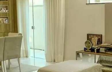 Imagem: A casa em condomínio possui 3 Dormitórios, 3 Banheiros, 4