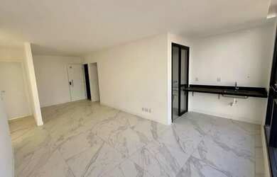 Imagem: O apartamento possui 3 Dormitórios, 2 Banheiros, 2 Vagas na